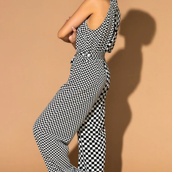 She’s Everything Checkered Jumpsuit NWT (size large) - Picture 7 of 12